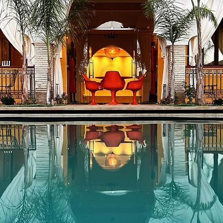 Riad Safran Ralya Bellouk Luaran gambar